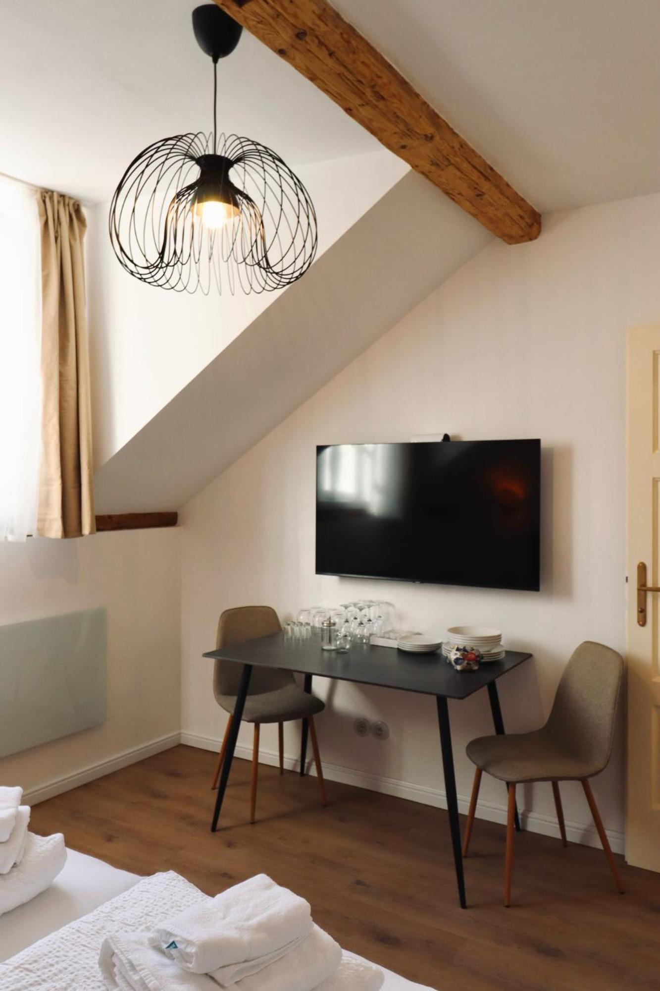 Residence Polonia Карлови Вари Екстериор снимка